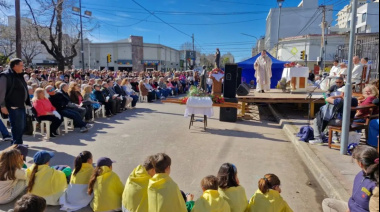 Bragado celebró a Santa Rosa de Lima con la tradicional procesión por las calles céntricas