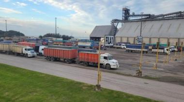 Puertos: la conciliación frenó el paro, pero el conflicto pone en alerta al agro