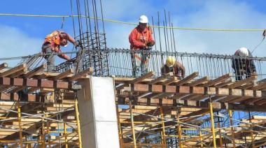 La industria y la construcción profundizaron su caída en julio: retrocedieron más de 4%