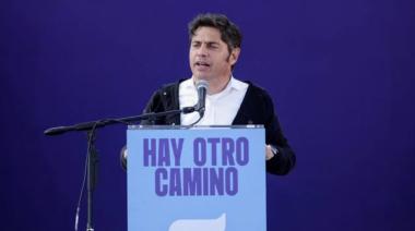 Kicillof juega fuerte en un acto en Avellaneda con aires de lanzamiento