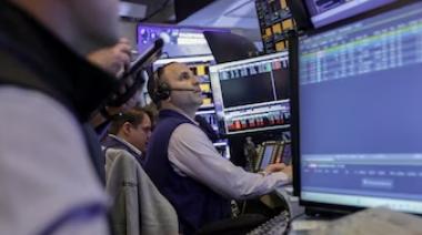 El riesgo país supera los 600 puntos y alcanza el valor más alto en cinco meses