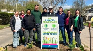 Recuperan dos históricos microbasurales y los transforman en espacios verdes