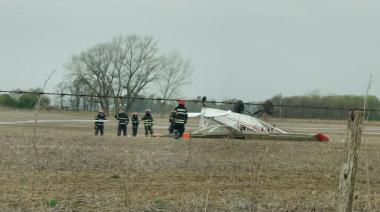 Una avioneta se incendió, volcó al aterrizar y sus ocupantes salieron ilesos