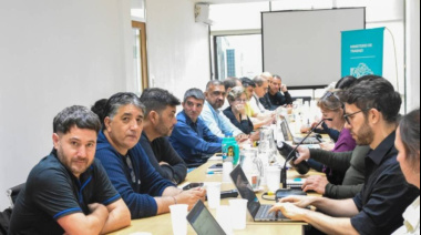 Provincia hizo una oferta y la mayoría de los gremios de estatales la aceptaron