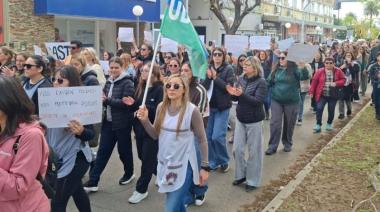 Masiva movilización docente contra la violencia en Trenque Lauquen