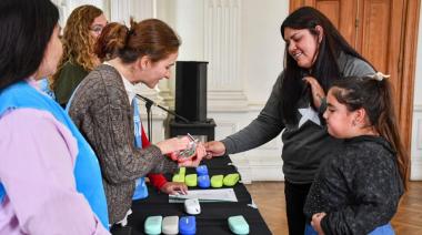El Municipio realizó una nueva entrega de anteojos del plan Ver Para Aprender