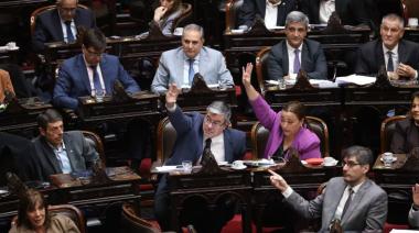 La oposición convocó a sesión especial por discapacidad, endeudamiento y DNU 70