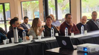 Presencia casarense en un encuentro productivo regional en Alberti