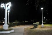 La plaza de Comodoro Py estrenó iluminación LED
