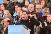 El MDF sale con sus plenarios militantes en el interior a la espera del cierre de listas