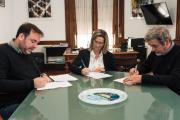 Acuerdo entre el municipio y la CEyS para reacondicionar viviendas sociales