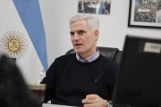 Mateo Rossi: “Milei Alucina. Asusta el disvarío del monigote del poder real”
