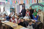 Stadnik recorrió instituciones educativas en Bellocq y Centenario