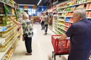 La confianza del consumidor sufrió en agosto la peor caída en 20 meses