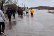 El temporal dejó calles anegadas y localidades sin luz ni agua en Bragado