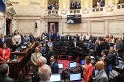 El Senado debate la reforma laboral en medio de reclamos por más cambios