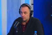Adorni rompió el silencio, pero evitó dar explicaciones sobre su situación judicial