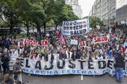 Reclamo por más presupuesto: masiva marcha por la salud pública a Plaza de Mayo