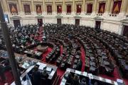 Con ayuda del PRO y la UCR, el oficialismo frenó la sesión para interpelar a Adorni