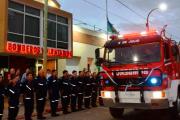 Los Bomberos Voluntarios celebran su 80° aniversario con un desfile