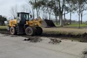 Avanzan los trabajos de limpieza en el ingreso al Parque Municipal San Esteban
