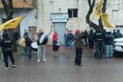 Fuerte reclamo gremial en Bragado por el cierre de la empresa Bragalac