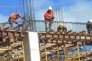 La industria y la construcción profundizaron su caída en julio: retrocedieron más de 4%