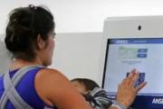 El Gobierno busca eliminar las subas automáticas de las asignaciones y la AUH