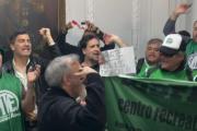 ATE tomó el edificio de la obra social de las FFAA y renunció el administrador