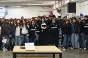 Brindan charla de seguridad vial en el Instituto Juan XXIII de Casares