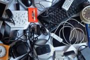 Carlos Casares impulsa una campaña para reciclar residuos electrónicos