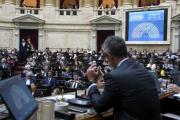 Para salvar el DNU, el Gobierno buscaría limitar la venta de tierras a extranjeros