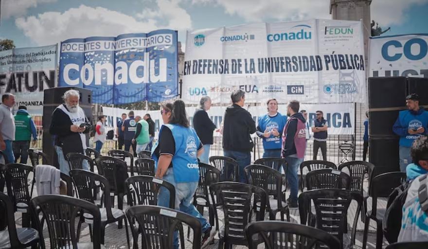 Las universidades no comienzan las clases: los docentes paran una semana